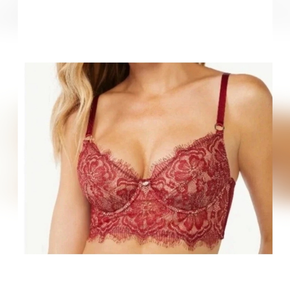 Sofia Vergara Intimates Bra Women's Eyelash Lace Bustier Red Gold Size 34A NWT